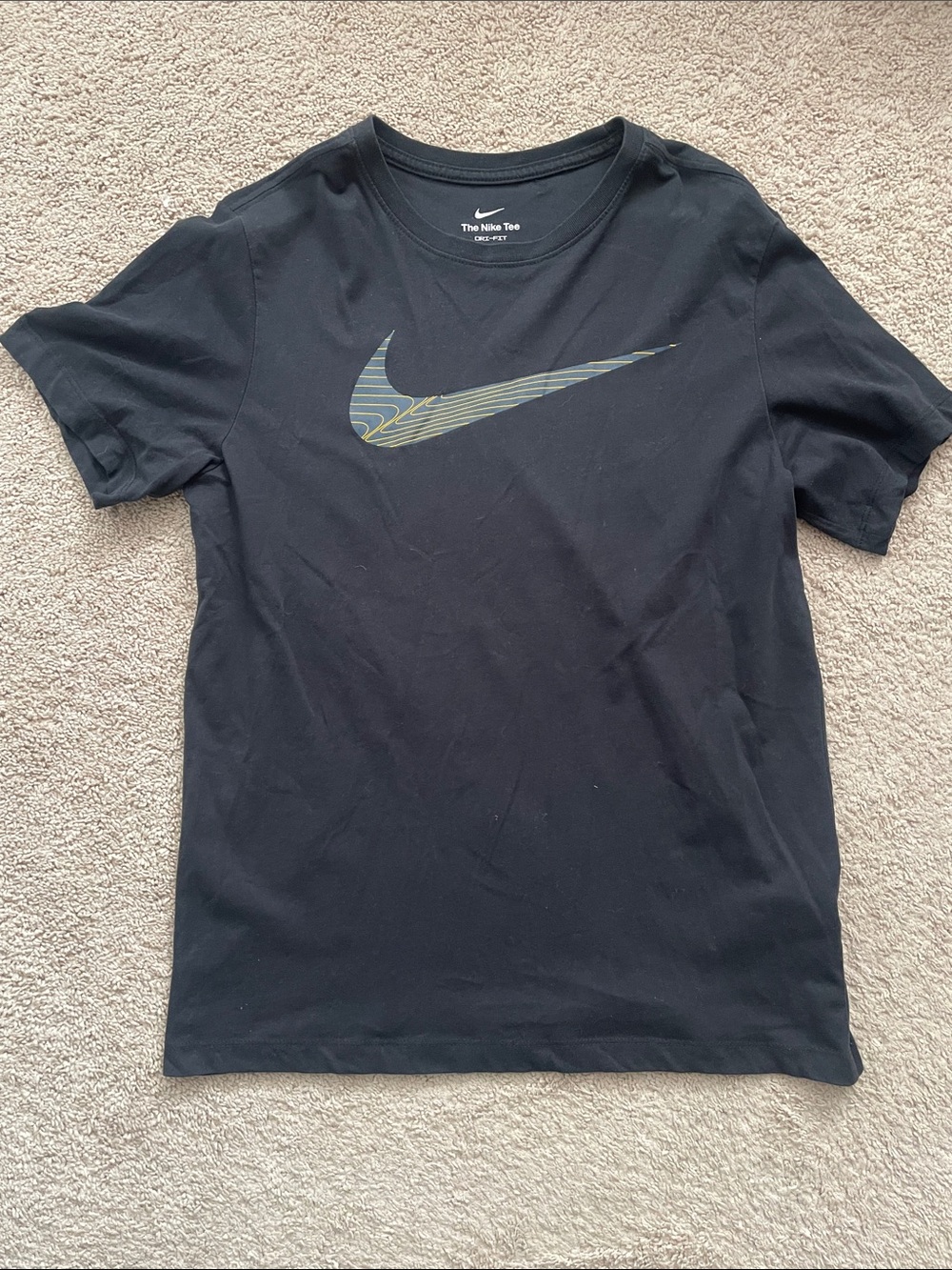 Nike Black Short Sleeve Tee with Patterned Swoosh